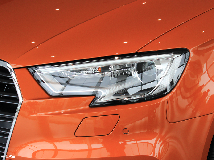 2018WA3 30 Sportback 35 TFSIr