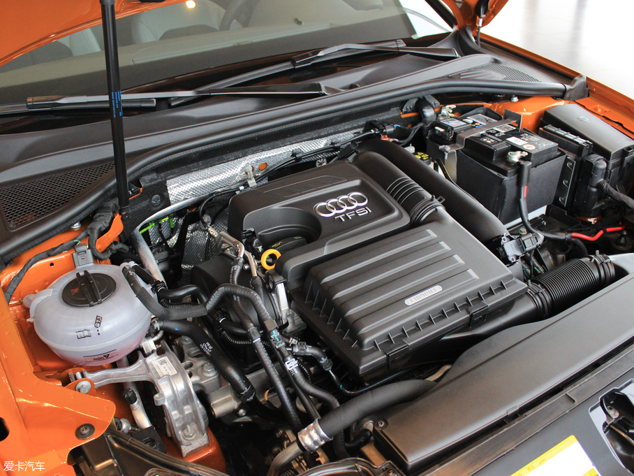 2018WA3 30 Sportback 35 TFSIr