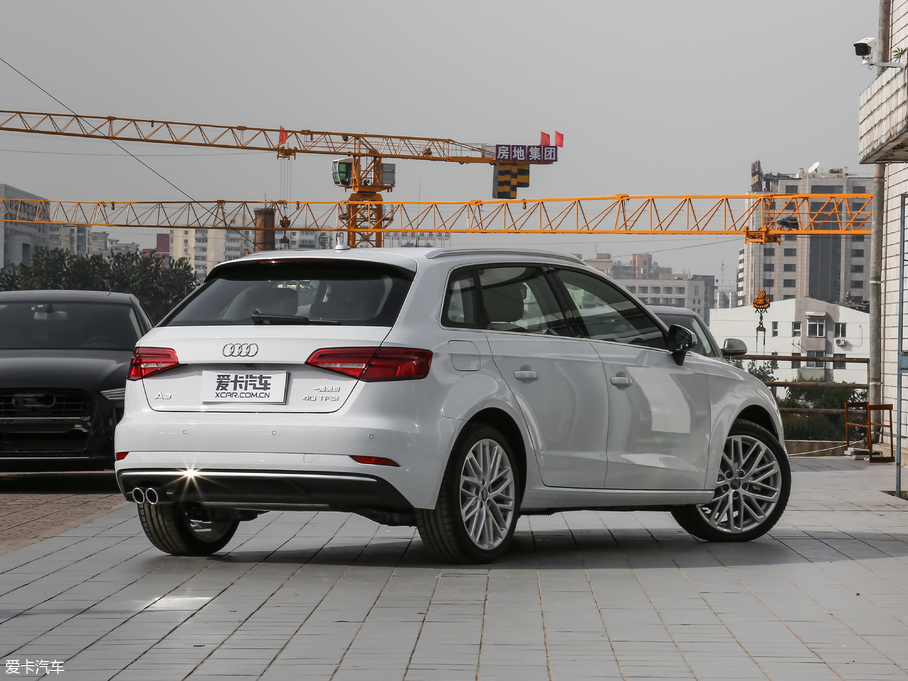 2018WA3 30 Sportback 40 TFSIL