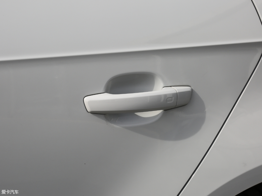 2018WA3 30 Sportback 40 TFSIL