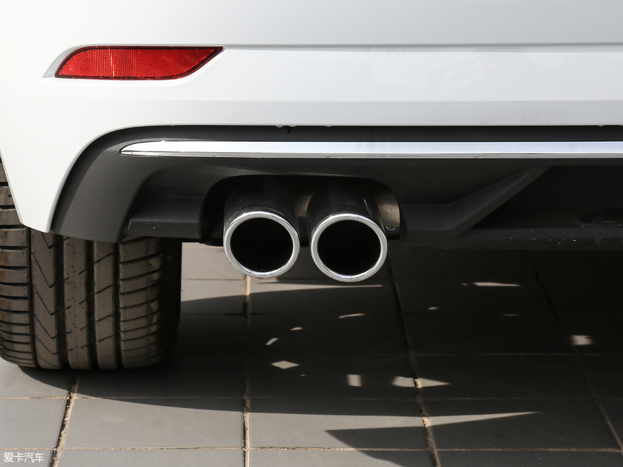 2018?yun)WA3 30 Sportback 40 TFSIL(fng)