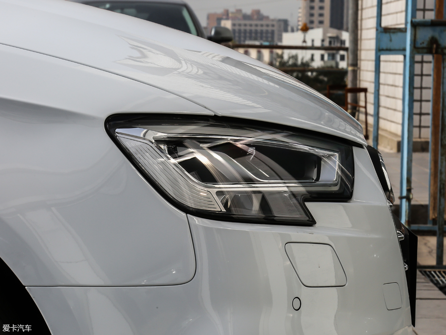 2018WA3 30 Sportback 40 TFSIL