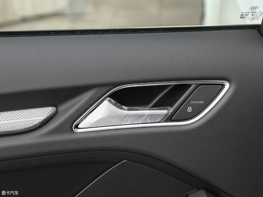 2018WA3 30 Sportback 40 TFSIL