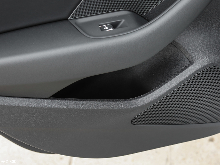 2018WA3 30 Sportback 40 TFSIL