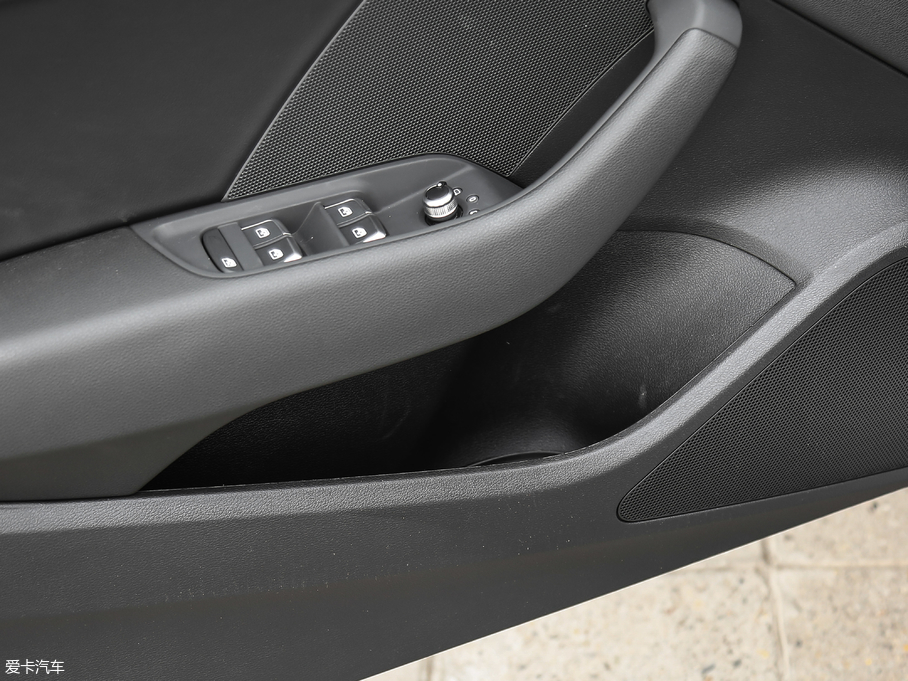 2018WA3 30 Sportback 40 TFSIL