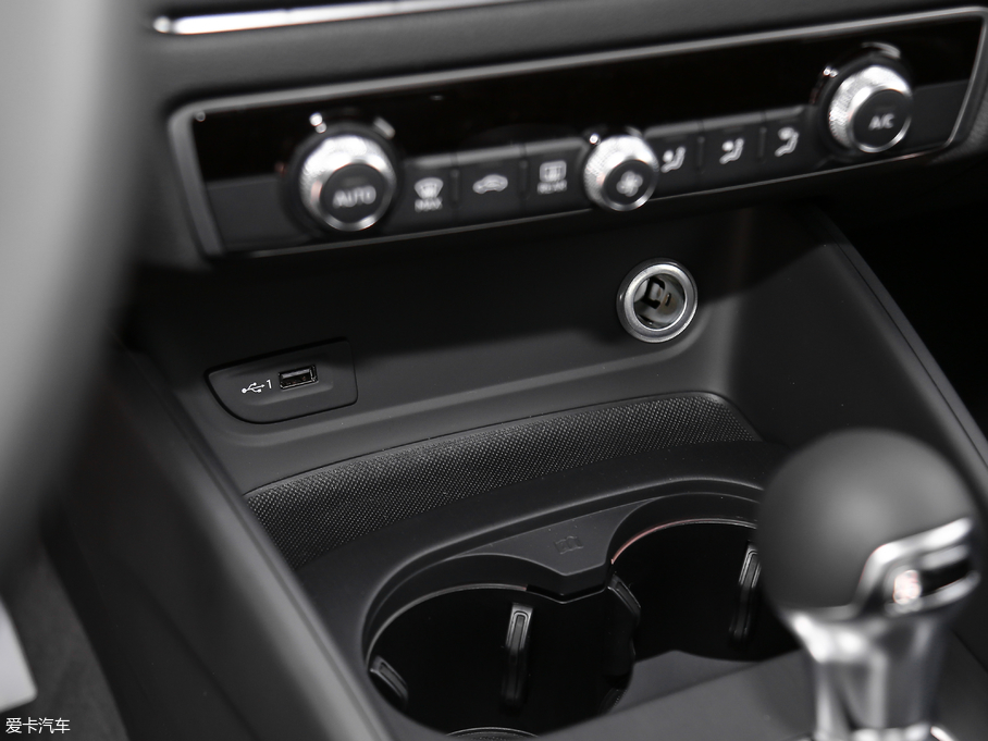 2018WA3 30 Sportback 40 TFSIL