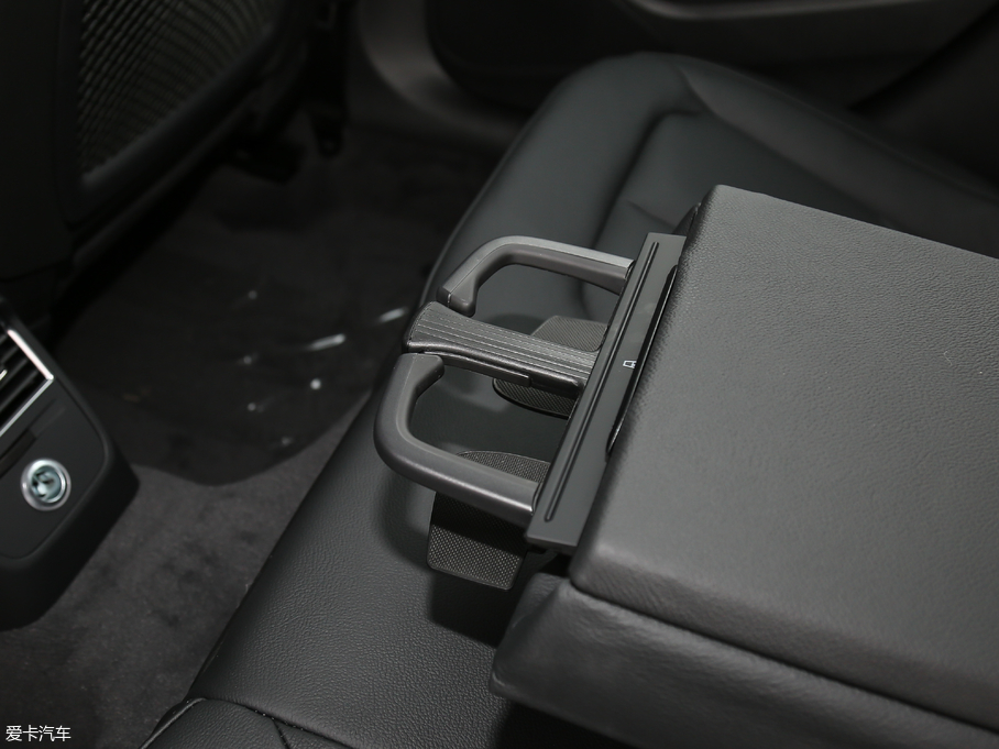 2018WA3 30 Sportback 40 TFSIL