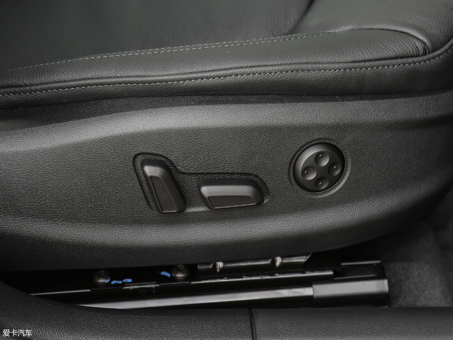 2018WA3 30 Sportback 40 TFSIL