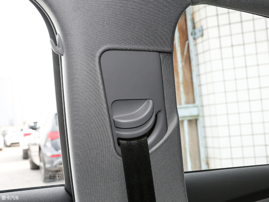 2018?yun)WA3 30 Sportback 40 TFSIL(fng)