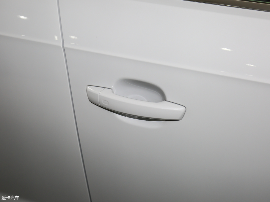 2018��?yu��n)W��A3 30����� Sportback 40 TFSI�\(y��n)��(d��ng)��