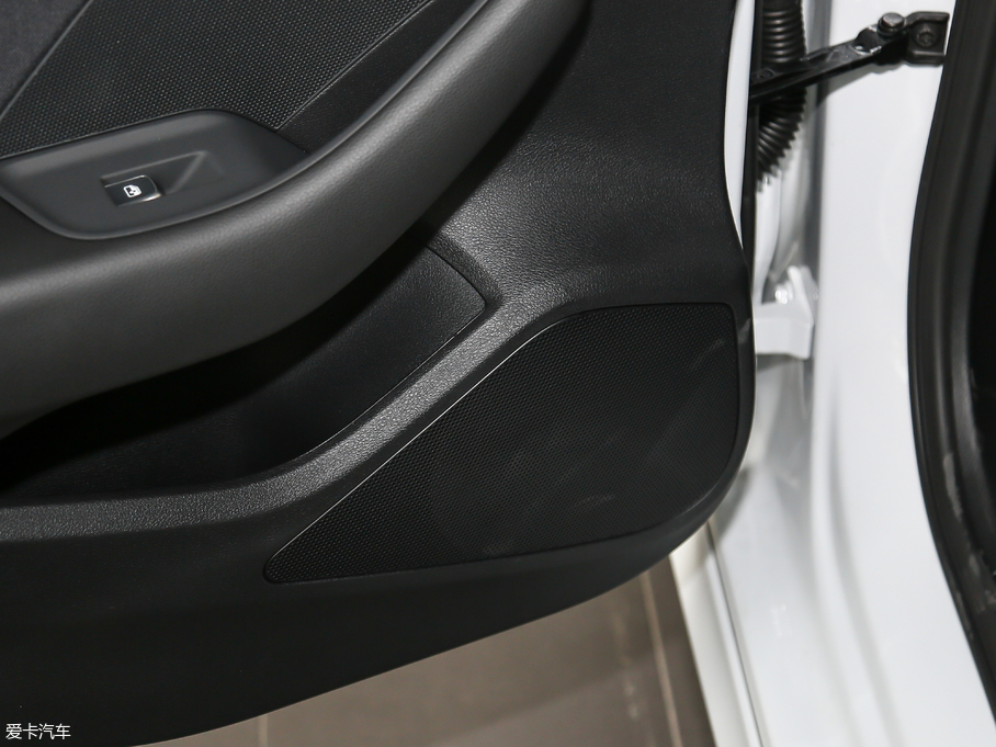 2018WA3 30 Sportback 40 TFSI\