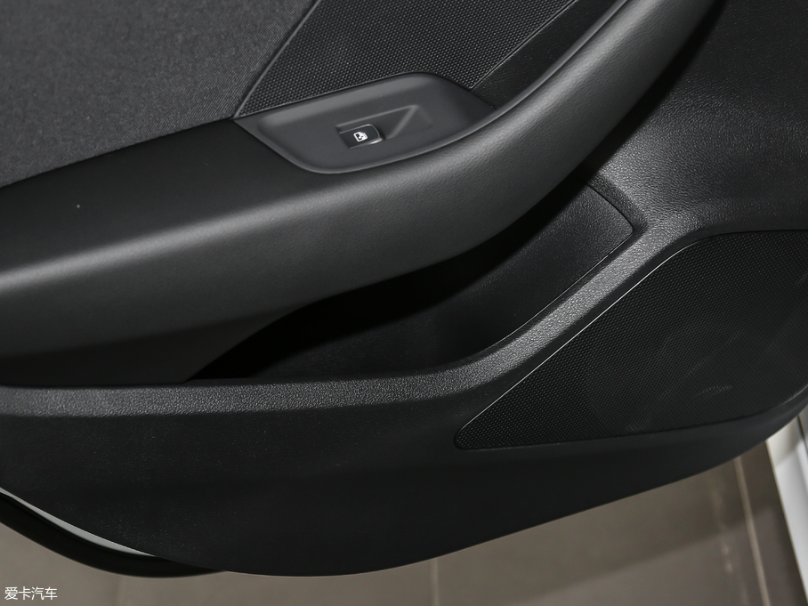 2018WA3 30 Sportback 40 TFSI\