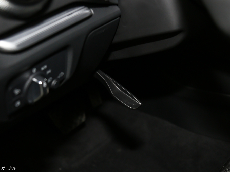 2018WA3 30 Sportback 40 TFSI\