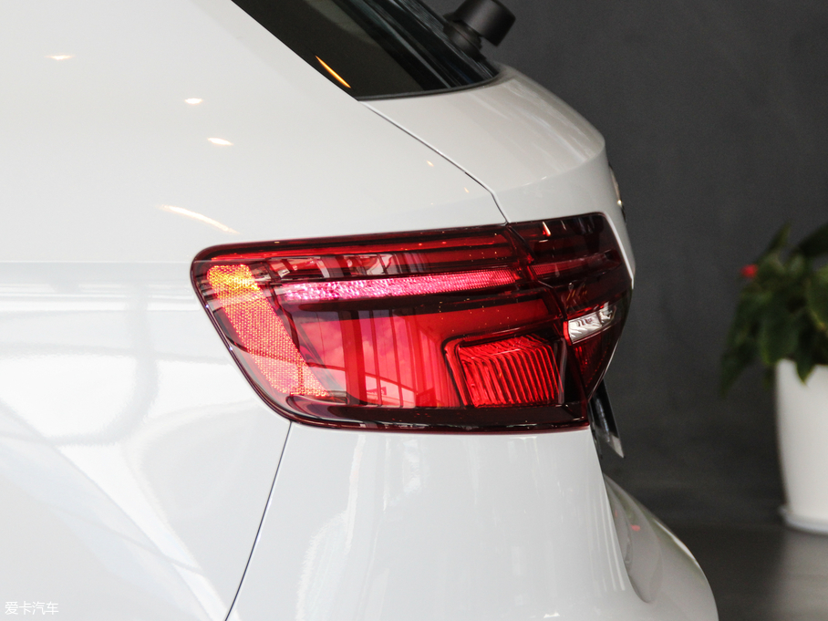 2018WA3 30 Sportback 35 TFSI\