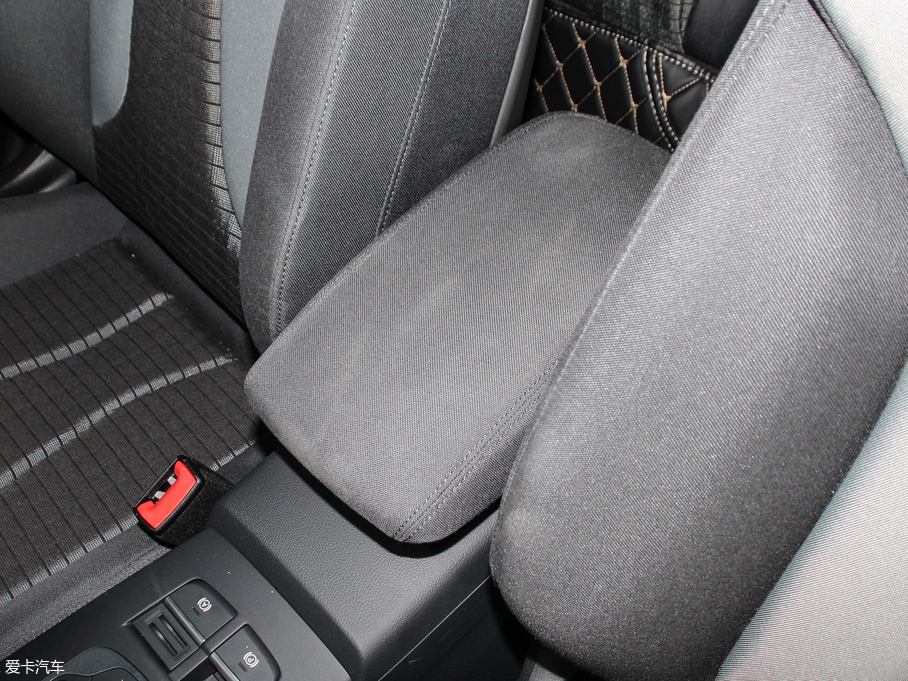 2018WA3 30 Sportback 35 TFSI\