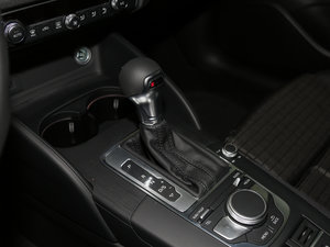 201830 Sportback 35 TFSI\ QU