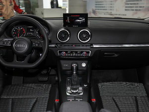 201830 Sportback 35 TFSI\ п_