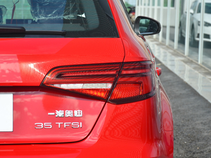 201830 Sportback 35 TFSIMȡ ^