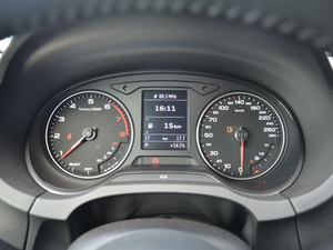 201830 Sportback 35 TFSIMȡ x