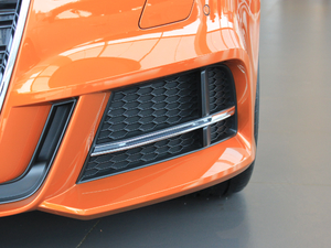 201830 Sportback 35 TFSIr(sh) ǰF