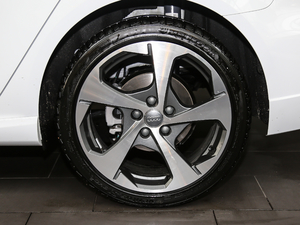 201830 Sportback 40 TFSI\ ݆Ȧ