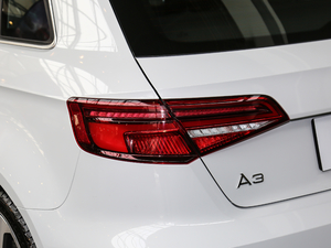 201830 Sportback 40 TFSI\(yn)(dng) (x)(ji)^