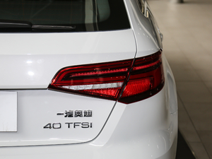 201830 Sportback 40 TFSI\ β