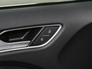 201830 Sportback 40 TFSI\ g