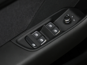 201830 Sportback 40 TFSI\ {܇ƅ^	