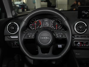 201830 Sportback 40 TFSI\ P