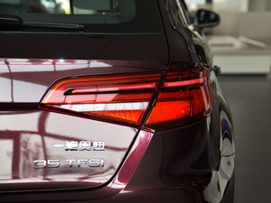 201830 Sportback 35 TFSIr β