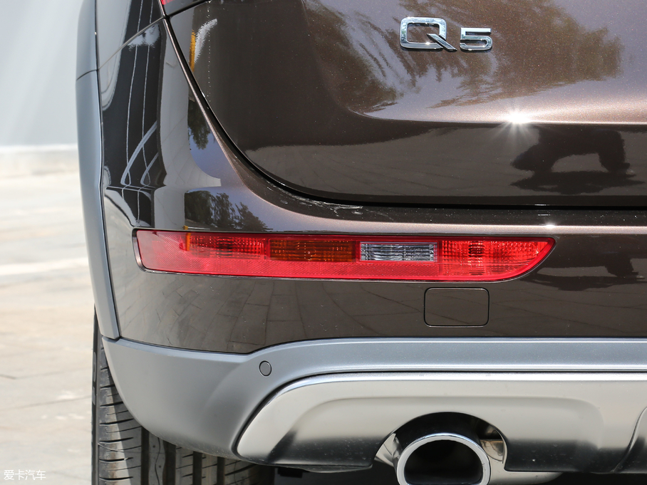 2018WQ5 ذ 40 TFSI g