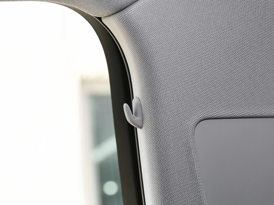 2018WQ5 ذ 40 TFSI g