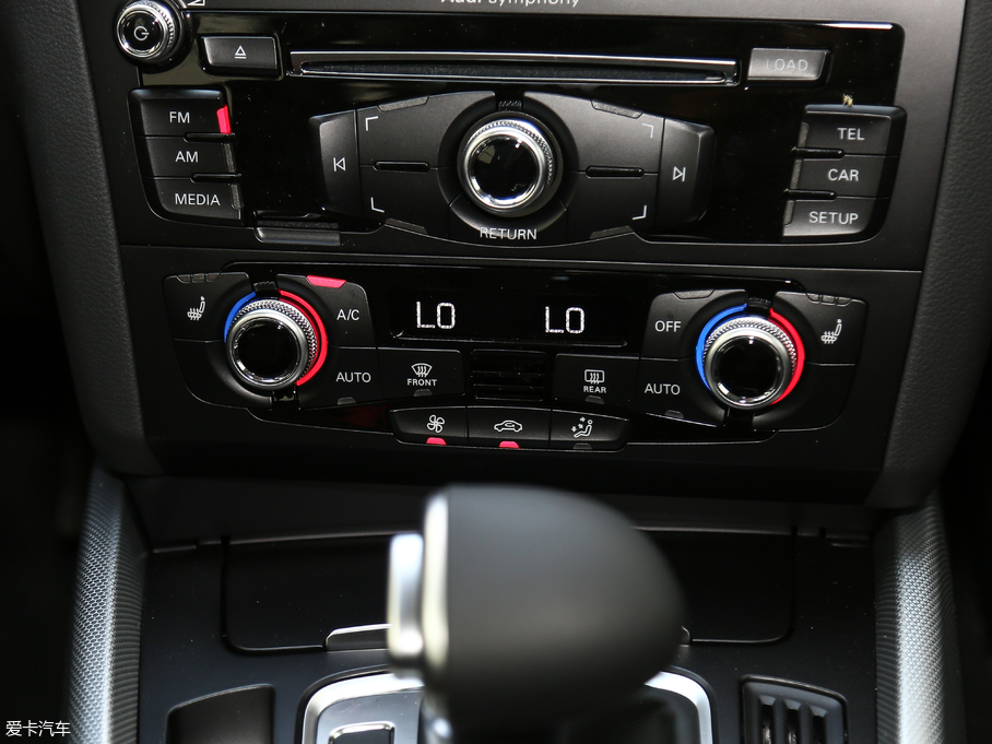 2018WQ5 ذ 40 TFSI g