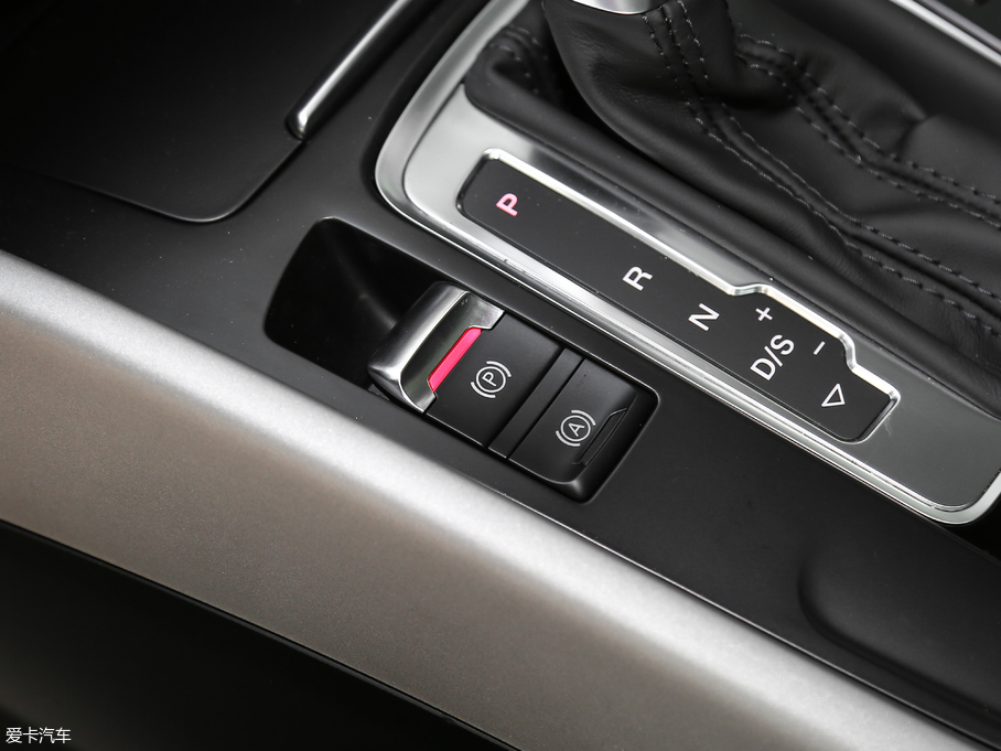 2018?yun)WQ5 ذ 40 TFSI M(jn)ȡ