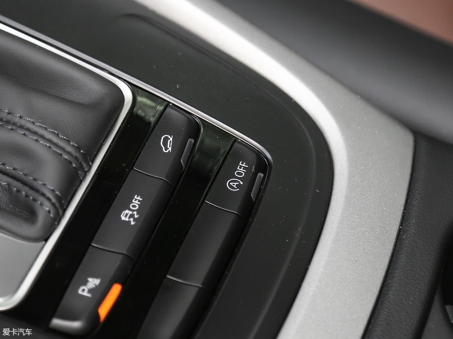 2018WQ5 ذ 40 TFSI Mȡ