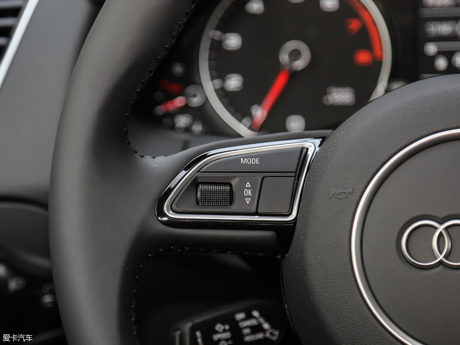 2018WQ5 ذ 40 TFSI Mȡ