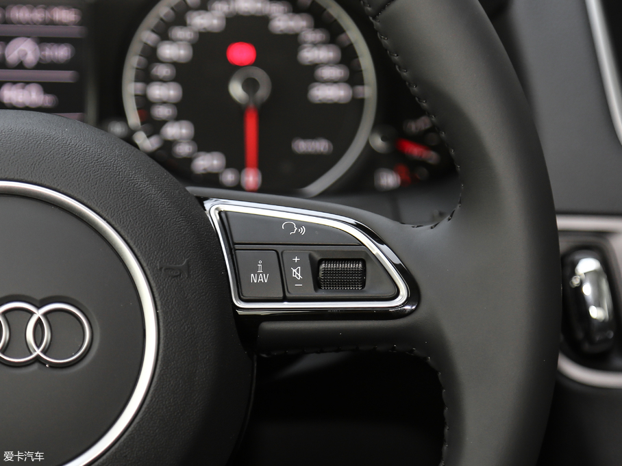 2018WQ5 ذ 40 TFSI Mȡ