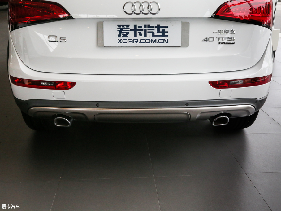 2018WQ5 ذ 40 TFSI g