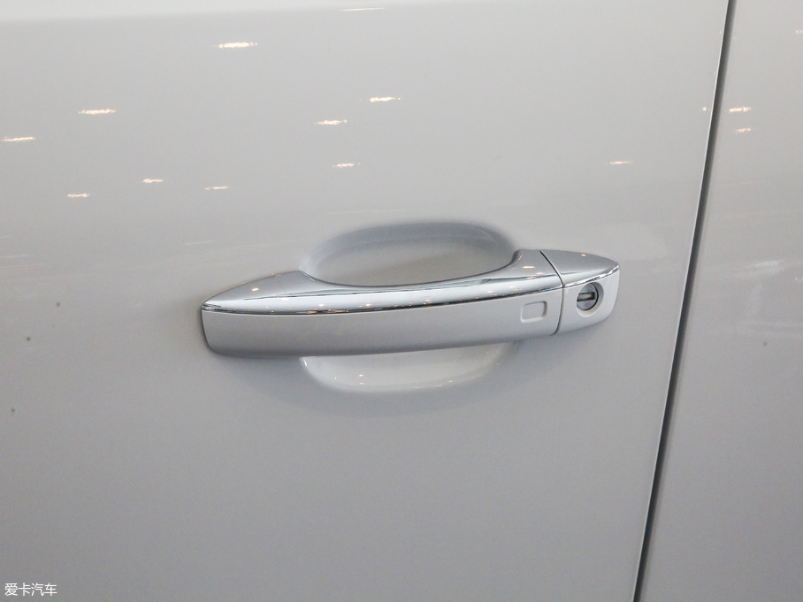 2018?yun)WQ5 ذ 40 TFSI g(sh)