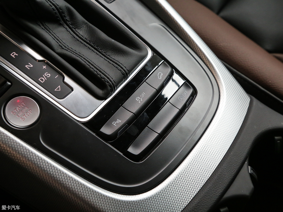 2018WQ5 ذ 40 TFSI g