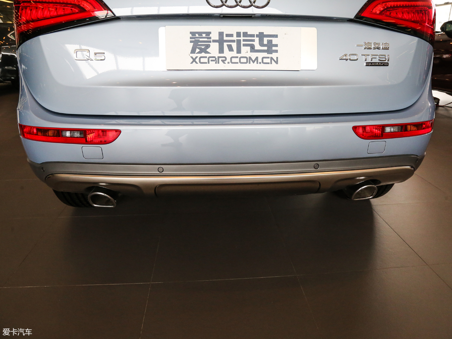 2018WQ5 ذ 40 TFSI g