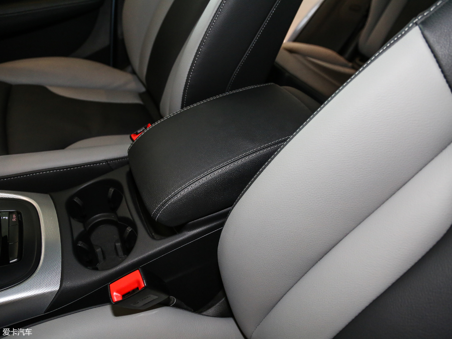 2018?yun)WQ5 ذ 40 TFSI g(sh)