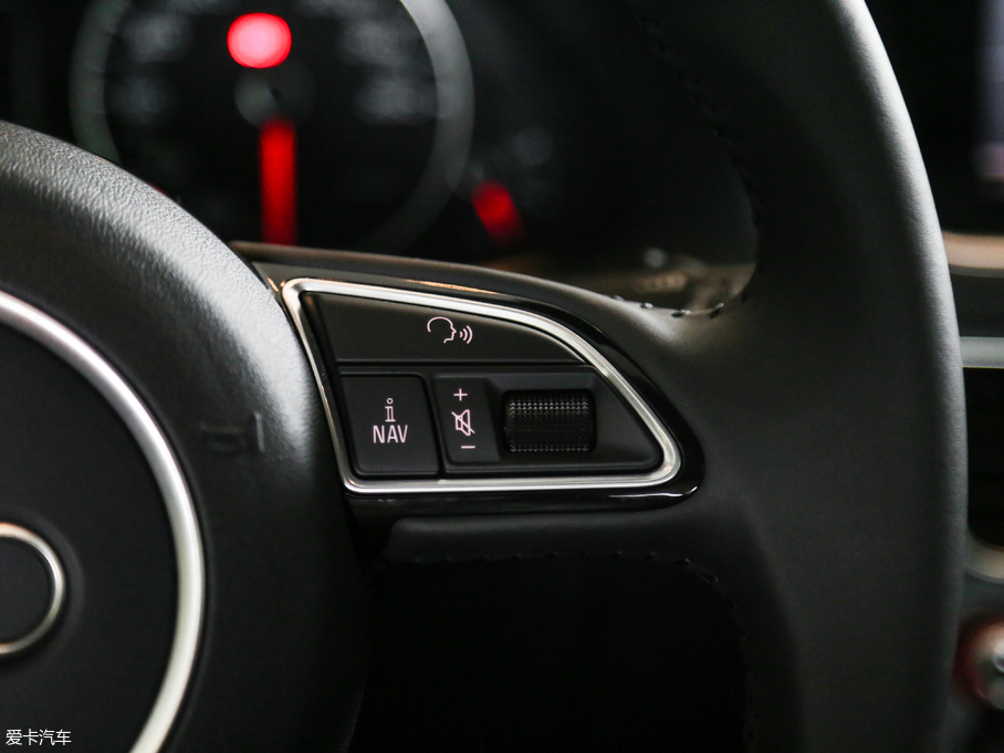 2018?yun)WQ5 ذ 40 TFSI g(sh)