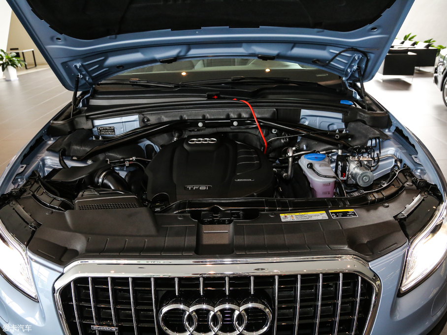 2018WQ5 ذ 40 TFSI g