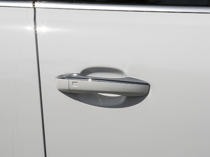 2018ذ 40 TFSI Mȡ ^