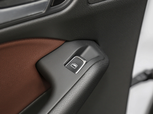 2018ذ 40 TFSI Mȡ g