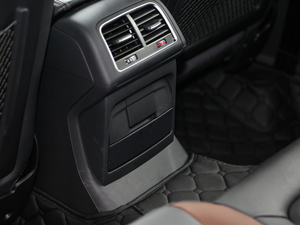 2018ذ 40 TFSI g(sh) g