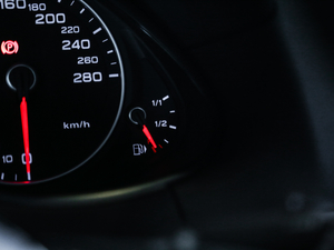 2018ذ 40 TFSI g п؅^