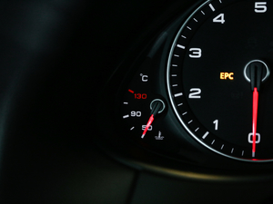 2018ذ 40 TFSI g п؅^